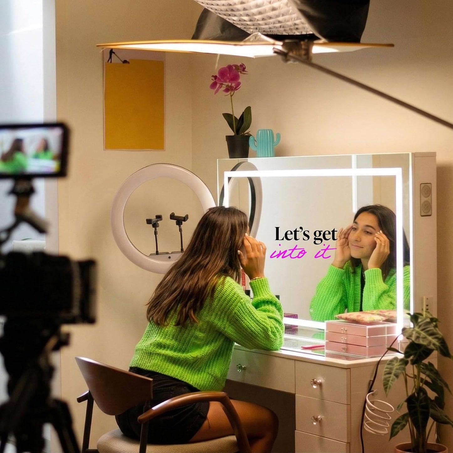 Luna LED Vanity Desk