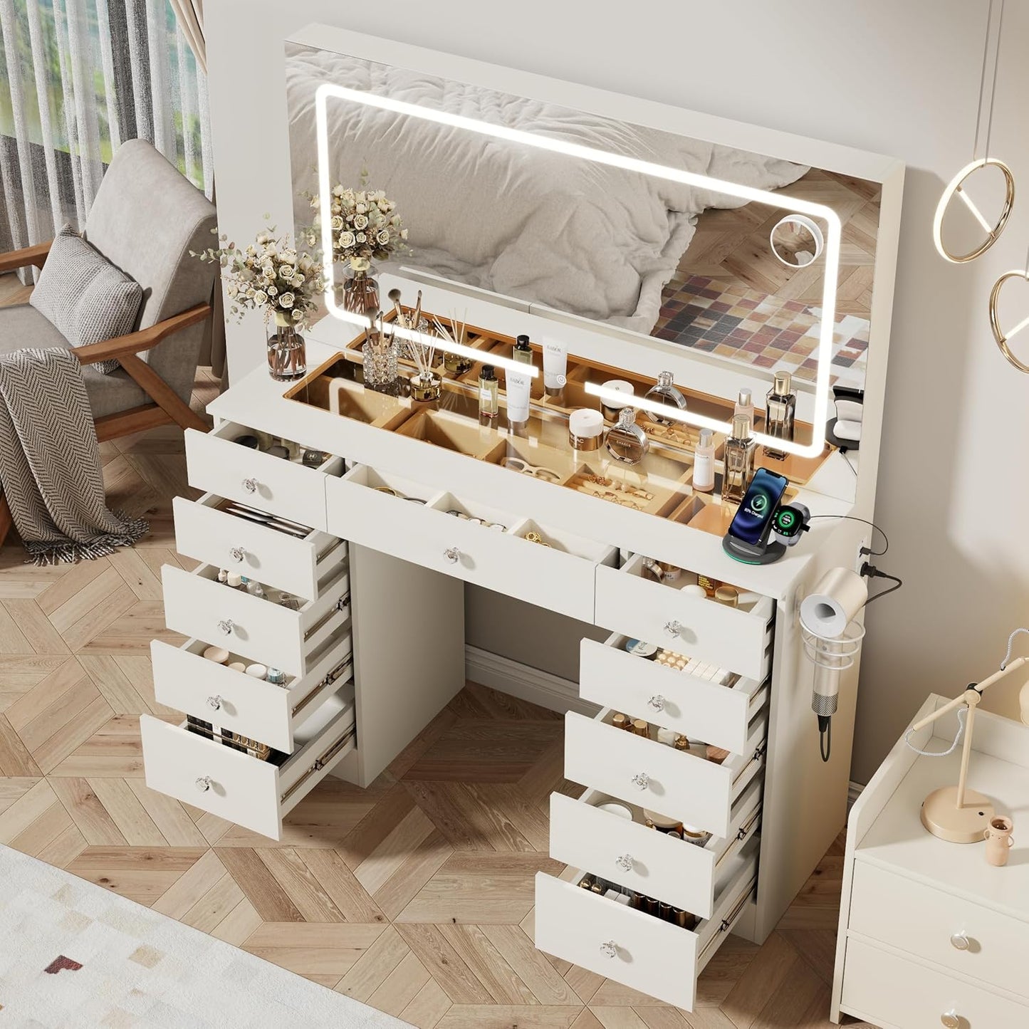 White LED Makeup Vanit