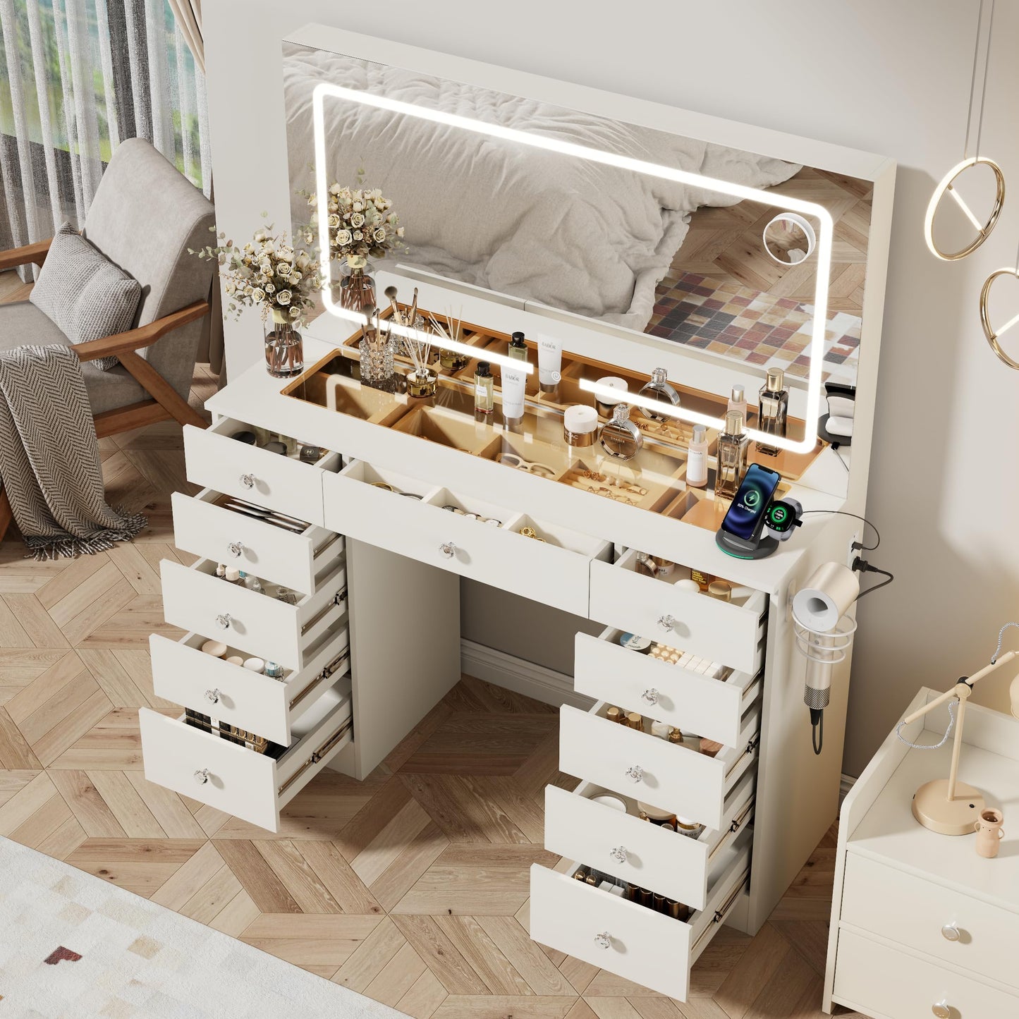 White LED Makeup Vanit